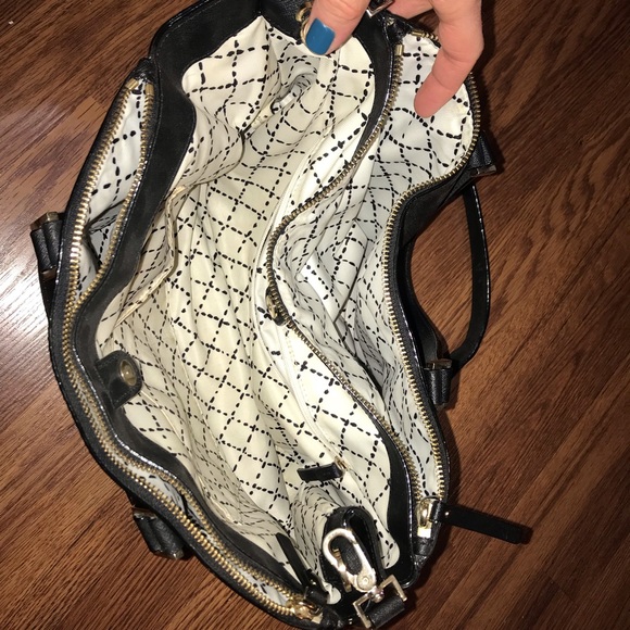 Kate Spade CrossBody - Picture 2 of 2